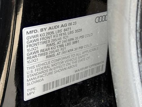 Used 2023 Audi Q8 Premium Plus AWD/4WD image 28
