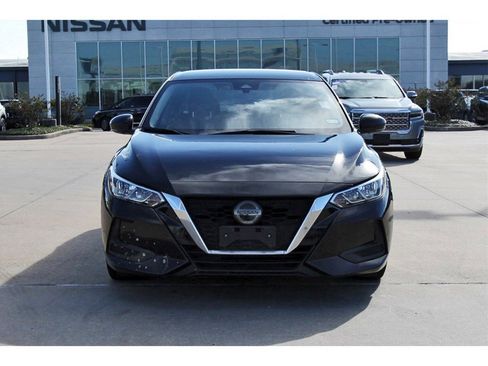 Used 2020 Nissan Sentra SV image 8