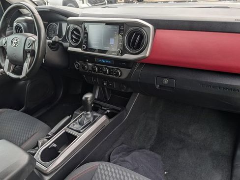 Used 2023 Toyota Tacoma SR5 AWD/4WD image 30