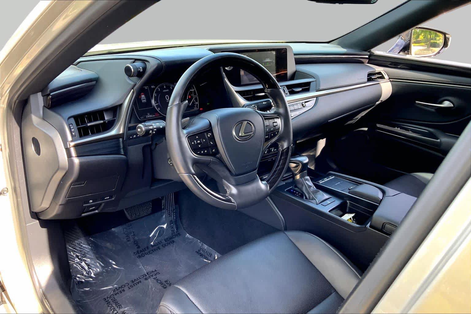 Certified 2021 Lexus ES 350 w/ Premium Package FWD image 17