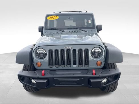Used 2013 Jeep Wrangler Unlimited Rubicon image 17
