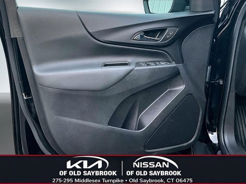 Used 2024 Chevrolet Equinox LT image 20