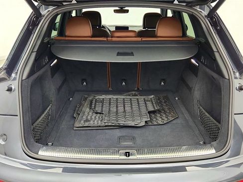 Used 2018 Audi Q5 Prestige w/ Prestige Package AWD/4WD image 27