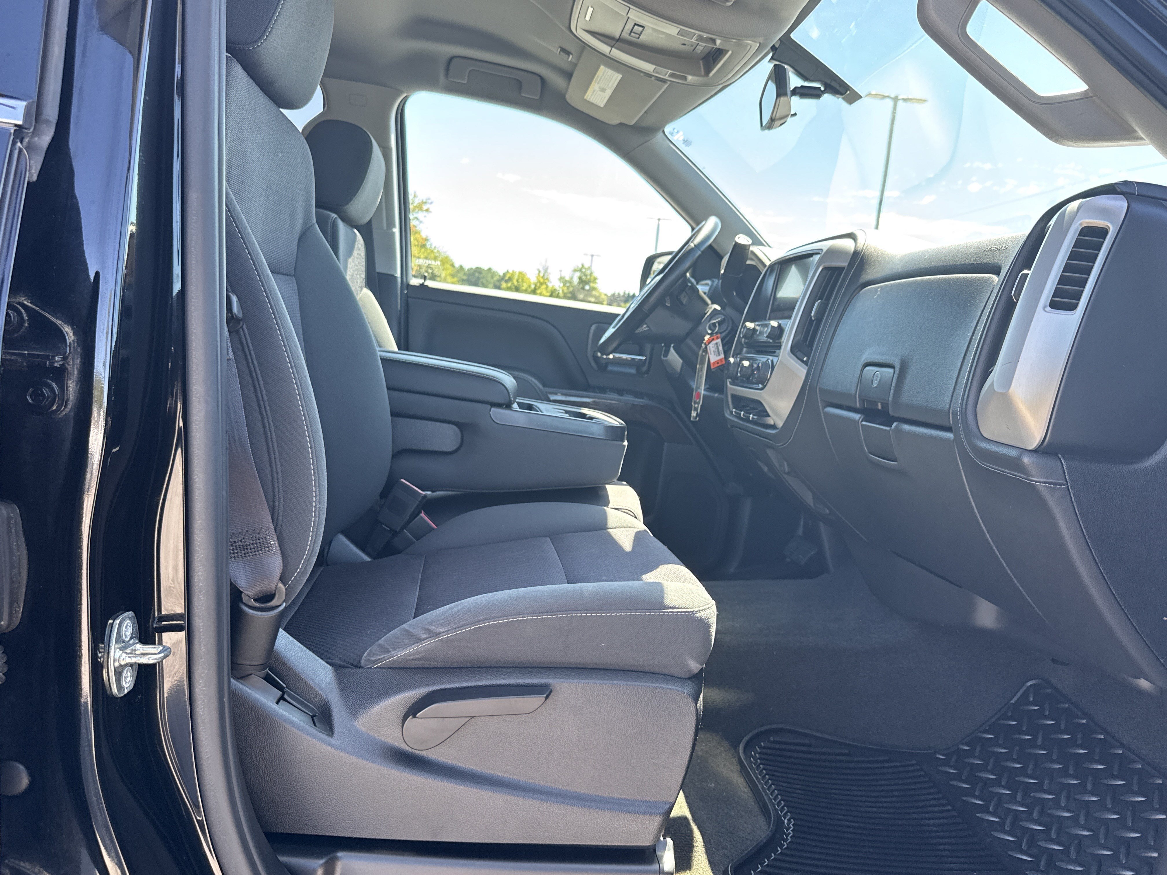 Used 2014 GMC Sierra 1500 SLE w/ SLE Value Package RWD image 30
