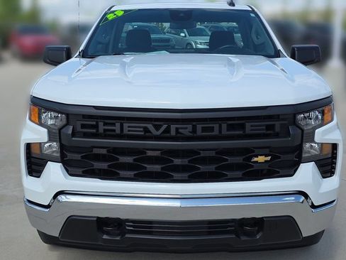 Used 2025 Chevrolet Silverado 1500 W/T RWD image 9