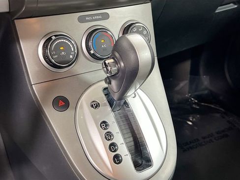 Used 2010 Nissan Sentra 2.0 S image 16