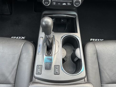 Used 2015 Acura RDX AWD image 18