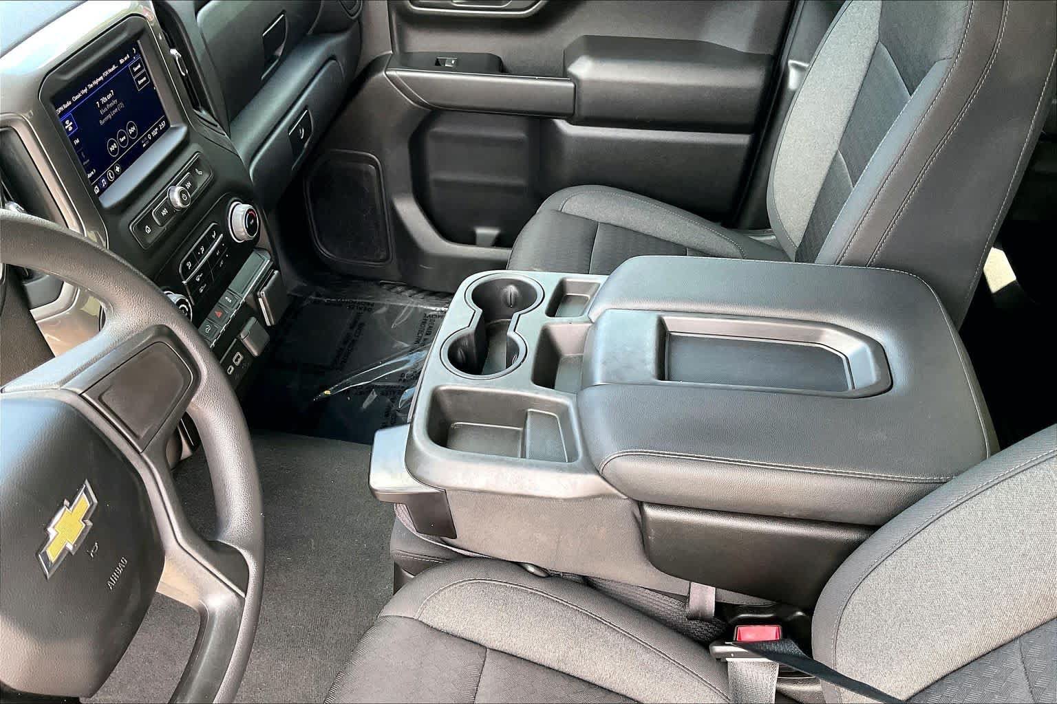 Used 2023 Chevrolet Silverado 1500 Custom AWD/4WD image 16