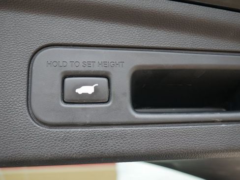 Used 2022 Acura MDX SH-AWD image 11