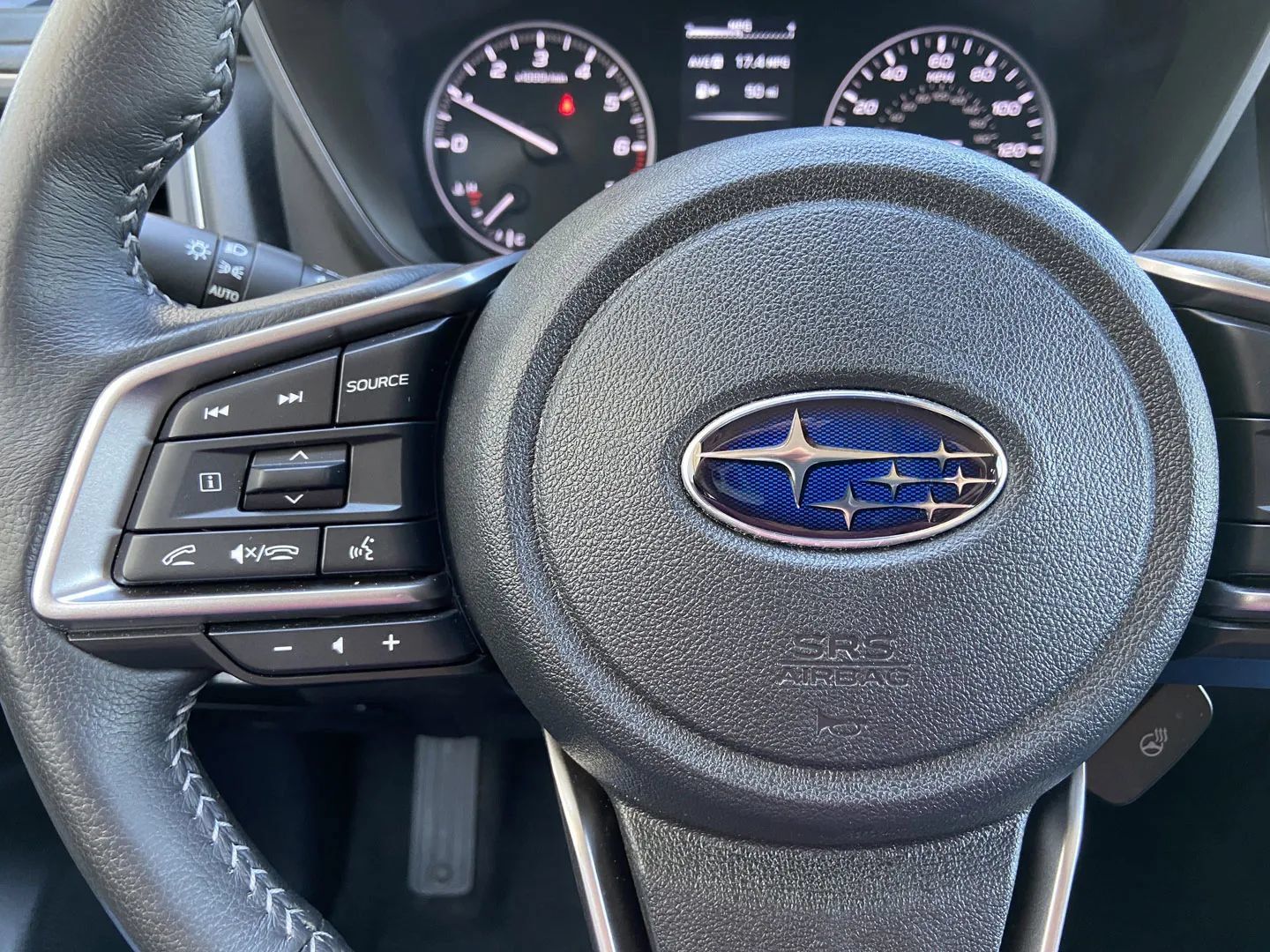 Used 2023 Subaru Ascent Limited AWD/4WD image 15