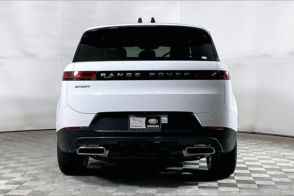 New 2026 Land Rover Range Rover Sport SE AWD/4WD image 3