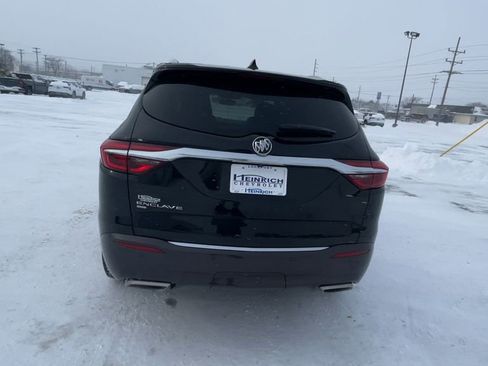 Certified 2021 Buick Enclave Essence image 7