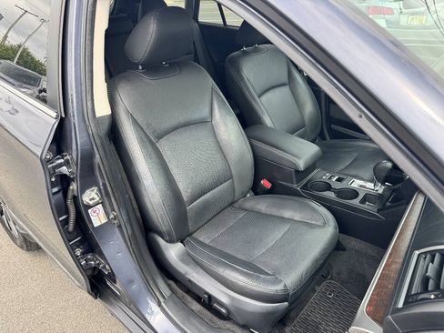 Used 2015 Subaru Outback 2.5i Limited w/ Protection Package #1 AWD/4WD image 11