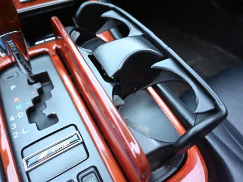 Used 2005 Lexus SC 430 Convertible image 56