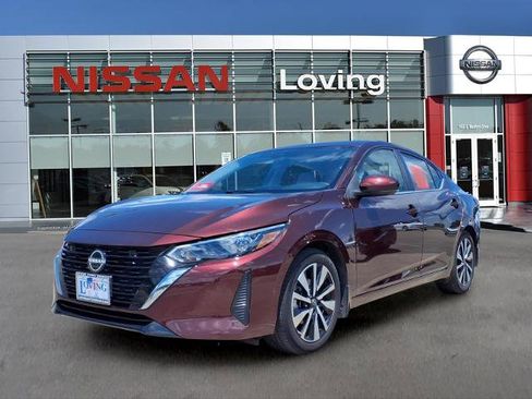 Certified 2025 Nissan Sentra SV w/ SV Premium Package FWD image 1