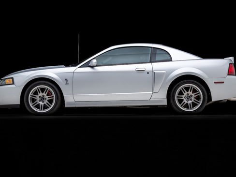 Used 2003 Ford Mustang Cobra RWD image 11