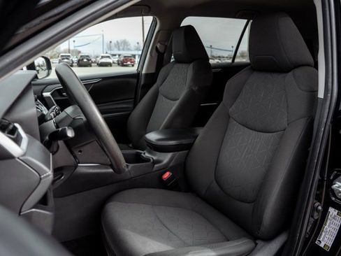 Used 2023 Toyota RAV4 XLE image 24