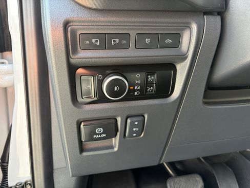 Used 2024 Ford F150 Platinum w/ FX4 Off-Road Package AWD/4WD image 13