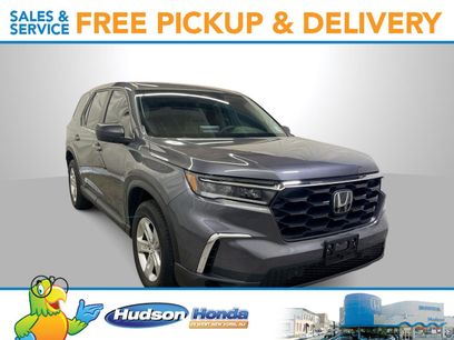 Used 2023 Honda Pilot LX