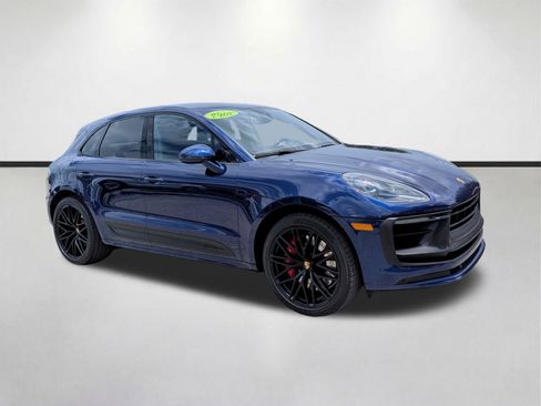 Used 2022 Porsche Macan GTS w/ Sport Chrono Package AWD/4WD image 1