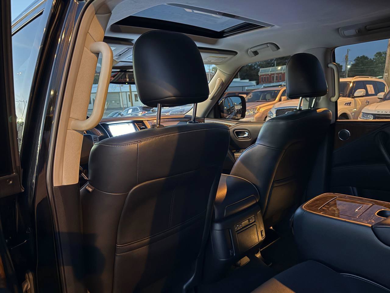 Used 2019 INFINITI QX80 Luxe AWD/4WD image 37