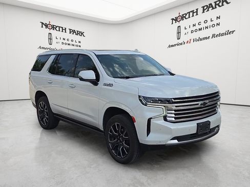 Used 2023 Chevrolet Tahoe High Country AWD/4WD image 3