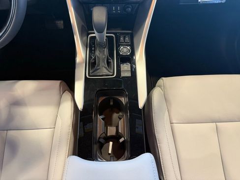 New 2026 Mitsubishi Eclipse Cross SEL AWD/4WD image 17