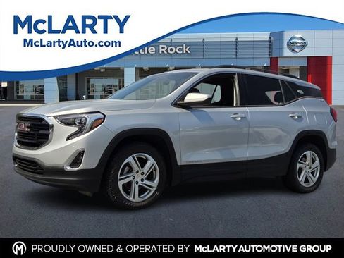 Used 2018 GMC Terrain SLE w/ Driver Convenience Package AWD/4WD image 1