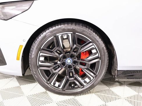Used 2024 BMW i5 M60 w/ Premium Package image 20