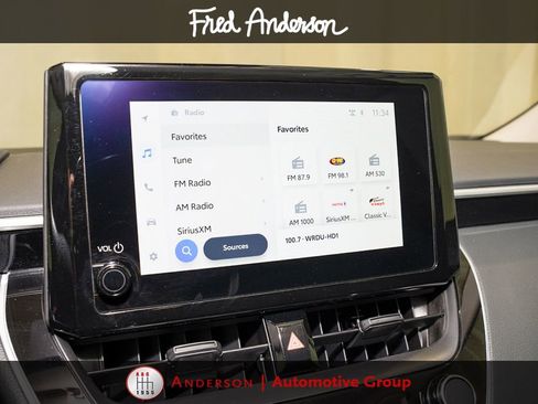 Used 2025 Toyota Corolla LE FWD image 12