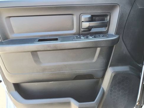 Used 2019 RAM 1500 Express w/ Wheel & Sound Group AWD/4WD image 18
