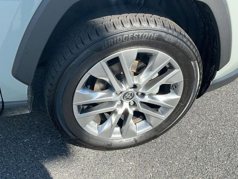 Used 2022 Toyota RAV4 XLE Premium w/ Carpet Mat Package (TMS) image 6