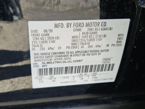 Used 2020 Lincoln Aviator Reserve w/ Elements Package Plus image 36