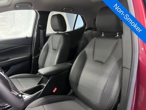 Used 2023 Buick Encore GX Select w/ Sport Touring Package image 8