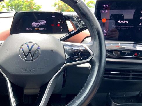 Used 2021 Volkswagen ID.4 Pro S RWD image 14