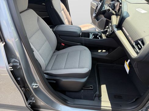 New 2026 Chevrolet Traverse LT w/ LPO, Floor Liner Package FWD image 12