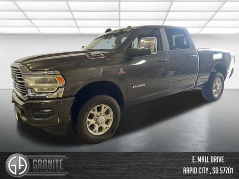 Used 2024 RAM 2500 Laramie AWD/4WD image 1
