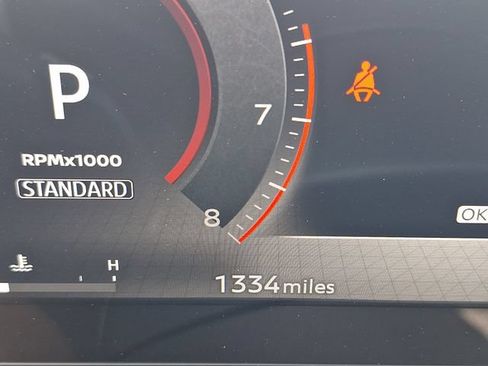 Certified 2025 Nissan Kicks SR FWD image 17