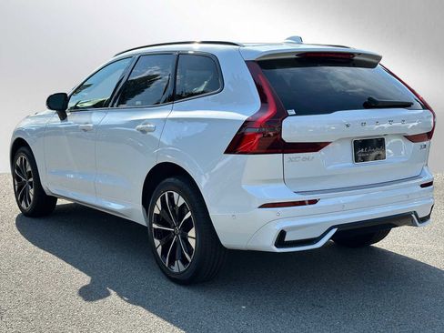 New 2026 Volvo XC60 B5 Plus w/ Climate Package image 5