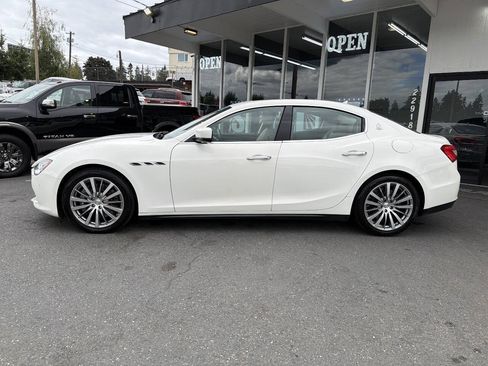 Used 2015 Maserati Ghibli S Q4 AWD/4WD image 3
