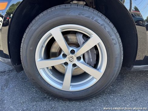 Used 2021 Porsche Macan image 18