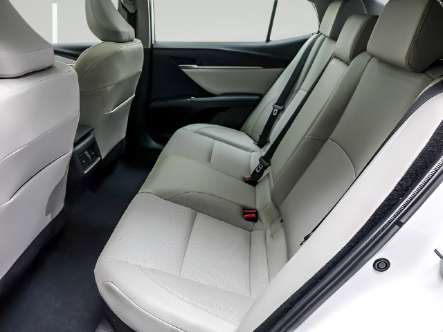 Certified 2025 Toyota Camry XLE FWD image 11