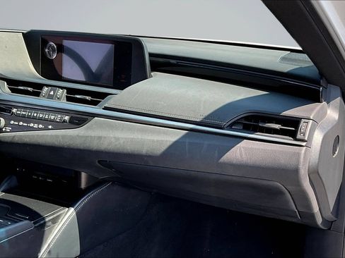 Used 2019 Lexus ES 350 w/ Accessory Package 2 FWD image 27