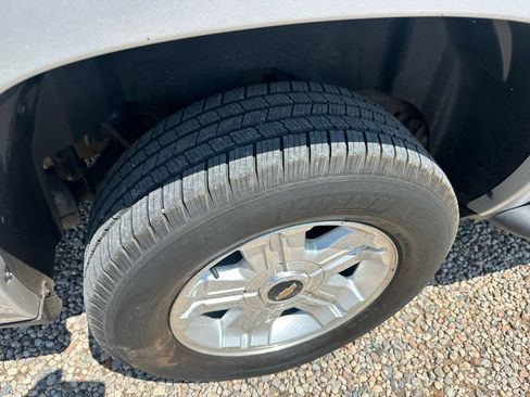Used 2012 Chevrolet Avalanche LT w/ Suspension Package, Off-Road AWD/4WD image 41