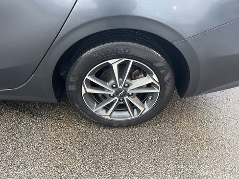 Certified 2024 Kia Forte LXS image 11