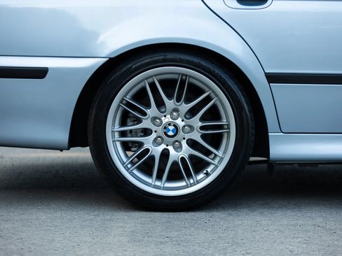 Used 2001 BMW M5 RWD image 14