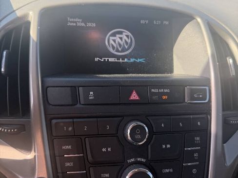 Used 2013 Buick Verano Convenience FWD image 4