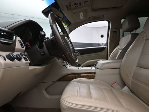 Used 2016 GMC Yukon Denali w/ Open Road Package image 13