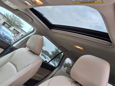 Used 2018 Subaru Outback 2.5i Limited image 8