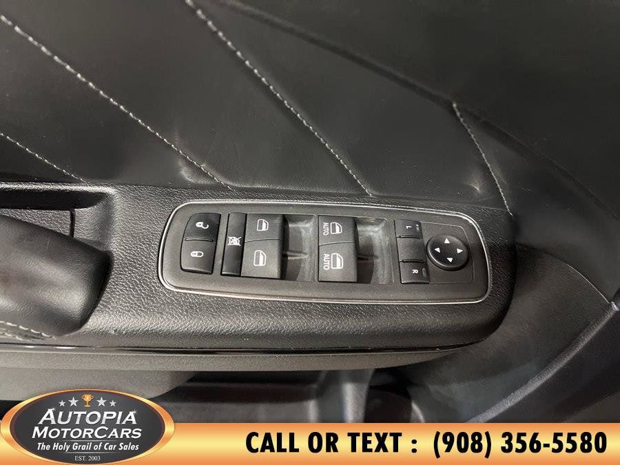 Used 2023 Dodge Charger R/T w/ Plus Group RWD image 19
